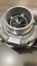 Cargar y reproducir el video en el visor de la galería, Turbo Garrett Para Ford Cargo 1630/2630 (782895-5001)

