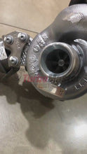 Cargar y reproducir el video en el visor de la galería, Turbo Garrett para Volkswagen Crafter 2.0 Tdi (803955-5005)
